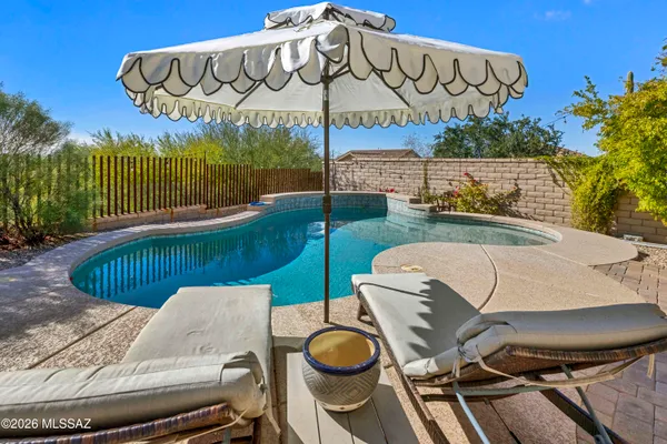 Property Slideshow image 3 of 51 | 6640 w whispering windmill ln, Marana, AZ, 85658