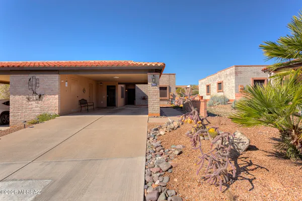 Property Slideshow image 2 of 37 | 3088 s placita del avestruz, Green Valley, AZ, 85622