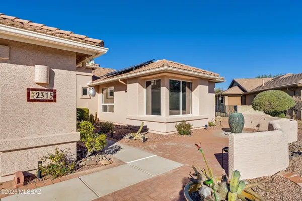 Property Slideshow image 3 of 50 | 2315 e bonita canyon dr, Green Valley, AZ, 85614