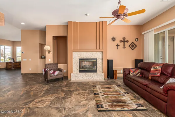 Property Slideshow image 3 of 52 | 13630 n nightstar ct, Marana, AZ, 85658