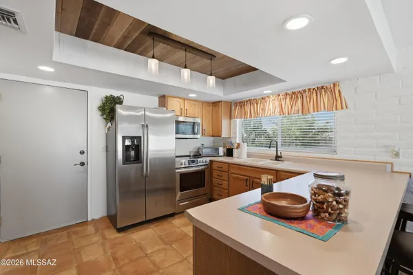 Property Slideshow image 2 of 34 | 150 w calle melendrez, Green Valley, AZ, 85614