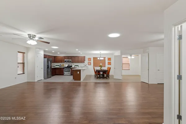 Property Slideshow image 3 of 31 | 1149 w calle trios los panchos, Sahuarita, AZ, 85629