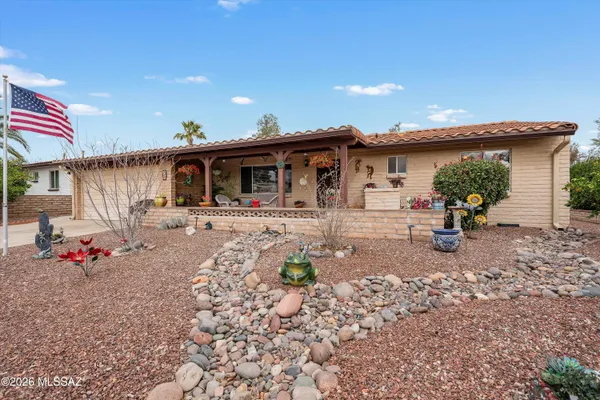 Property Slideshow image 2 of 30 | 241 e la espina, Green Valley, AZ, 85614