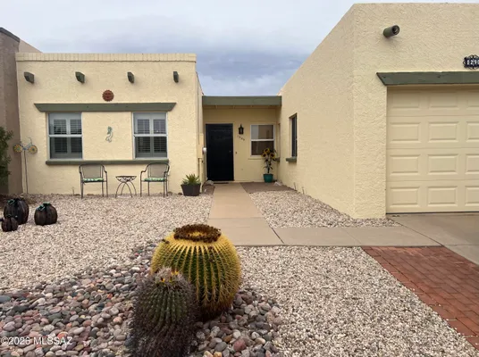 Property Slideshow image 2 of 47 | 1290 w camino velasquez, Green Valley, AZ, 85622