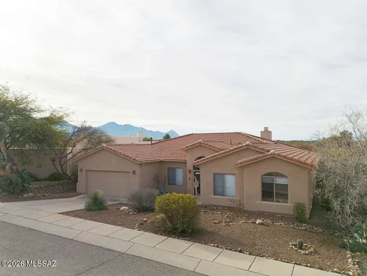 Property Slideshow image 3 of 50 | 778 e josephine canyon dr, Green Valley, AZ, 85614