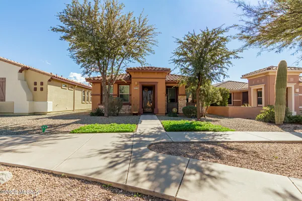 Property Slideshow image 2 of 37 | 13985 e cheavront loop, Vail, AZ, 85641
