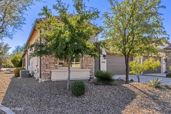 Property Slideshow image 3 of 32 | 61127 e shale rd, Oracle, AZ, 85623