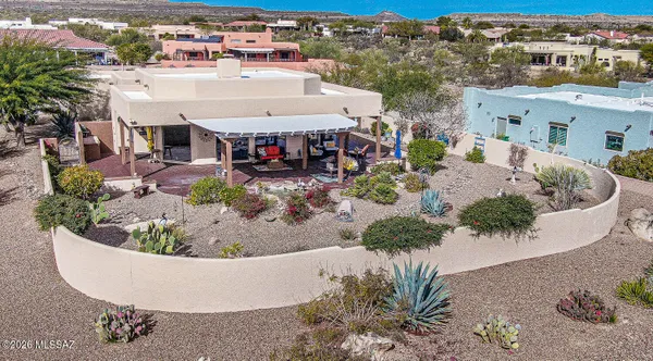 Property Slideshow image 2 of 35 | 657 s placita del desierto, Green Valley, AZ, 85614