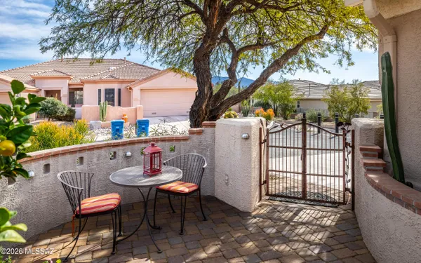 Property Slideshow image 2 of 41 | 13197 n silver cholla pl, Marana, AZ, 85658