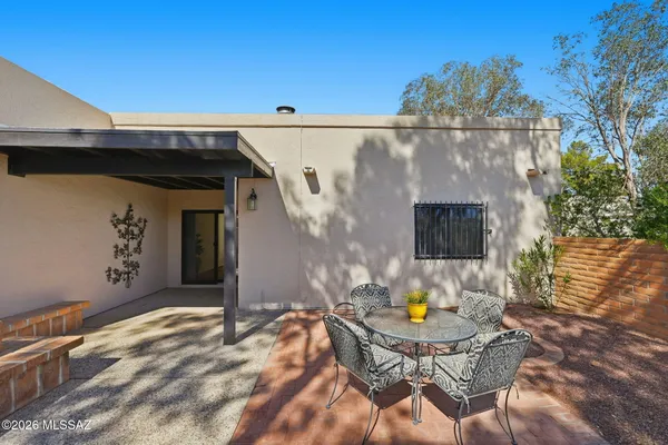 Property Slideshow image 3 of 36 | 851 w calle de emilia, Green Valley, AZ, 85614