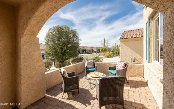 Property Slideshow image 2 of 42 | 6608 w grandview trl, Marana, AZ, 85658