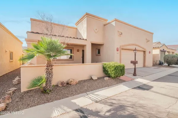 Property Slideshow image 2 of 39 | 1155 w calle fuente de carino, Sahuarita, AZ, 85629