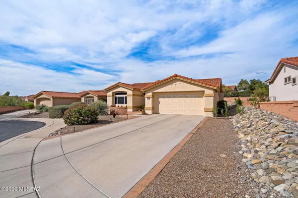 Property Slideshow image 2 of 28 | 1069 e ritz ct, Oro Valley, AZ, 85755