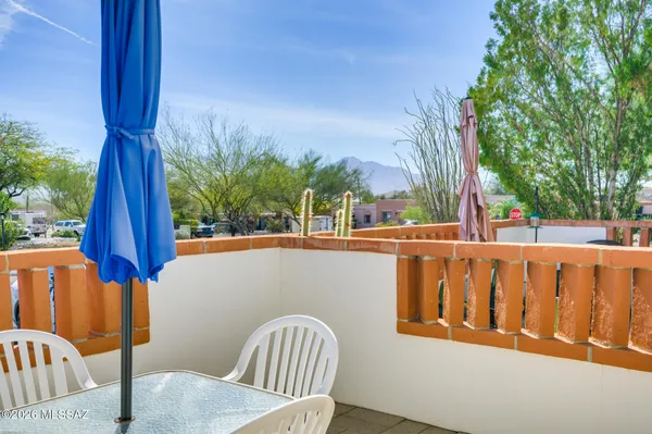 Property Slideshow image 2 of 17 | 482 s paseo pena b, Green Valley, AZ, 85614
