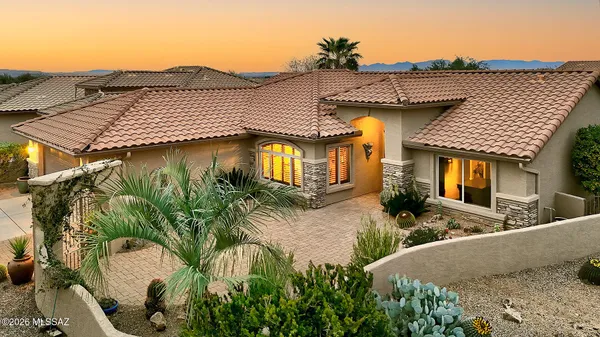 Property Slideshow image 2 of 27 | 506 n keyes rd, Green Valley, AZ, 85614