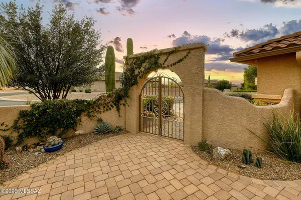 Property Slideshow image 3 of 27 | 506 n keyes rd, Green Valley, AZ, 85614
