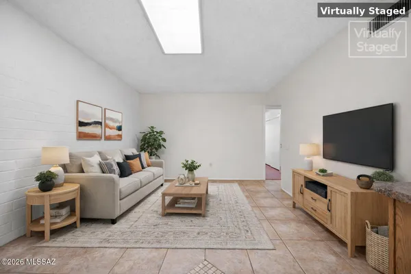 Property Slideshow image 2 of 21 | 1018 s calle de la temporada, Green Valley, AZ, 85614