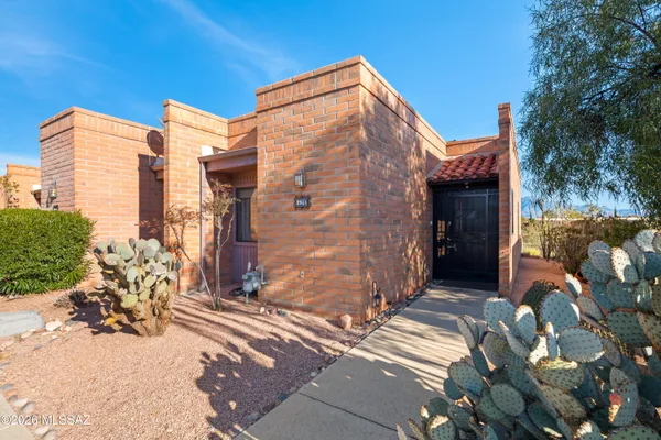 Property Slideshow image 2 of 14 | 2511 s calle cervantes, Green Valley, AZ, 85622
