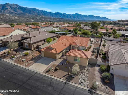 Property Slideshow image 3 of 42 | 65703 e rocky trail dr, Saddlebrooke, AZ, 85739
