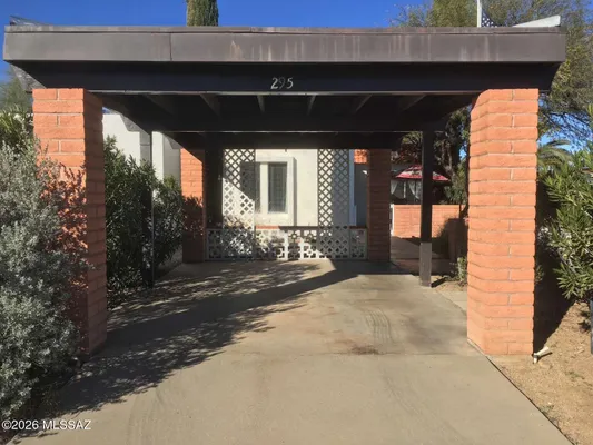 Property Slideshow image 3 of 23 | 295 w placita de los anillos, Green Valley, AZ, 85614