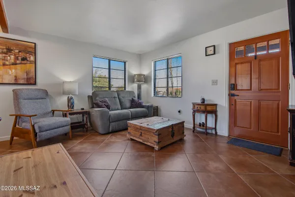 Property Slideshow image 3 of 35 | 290 s paseo madera d, Green Valley, AZ, 85614