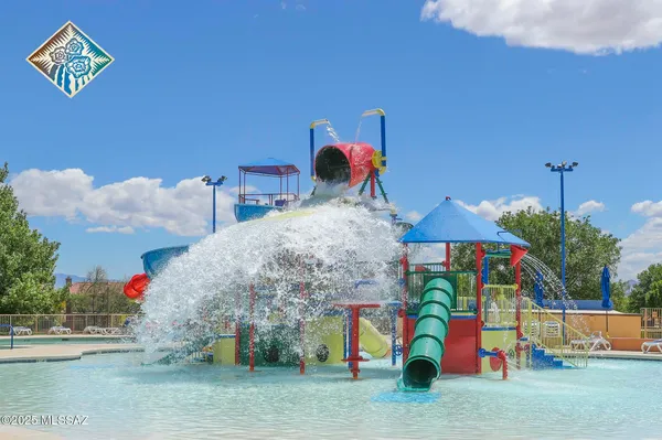 Property Slideshow image 2 of 50 | 926 w via, Sahuarita, AZ, 85629