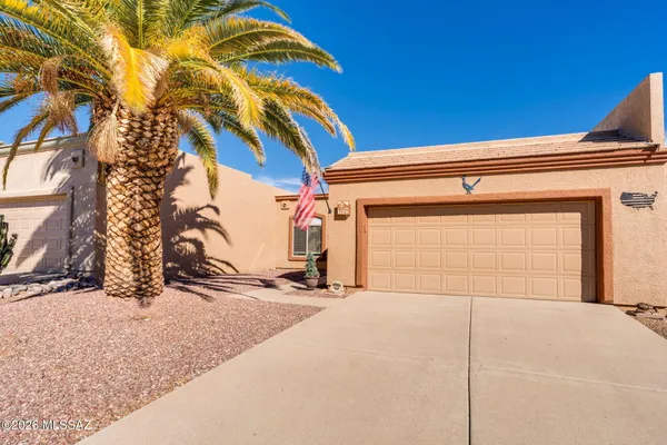 Property Slideshow image 3 of 46 | 2541 s pecan valley pl, Green Valley, AZ, 85614