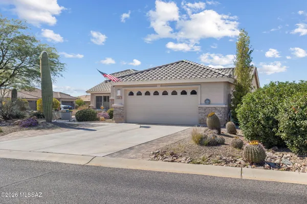 Property Slideshow image 2 of 37 | 1547 n buttes dr, Green Valley, AZ, 85614