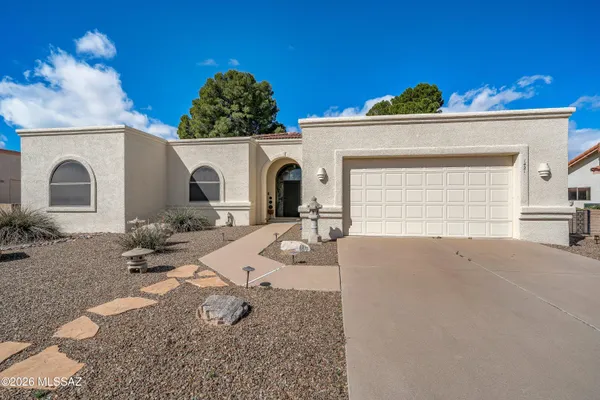 Property Slideshow image 2 of 46 | 1421 n abrego dr, Green Valley, AZ, 85614