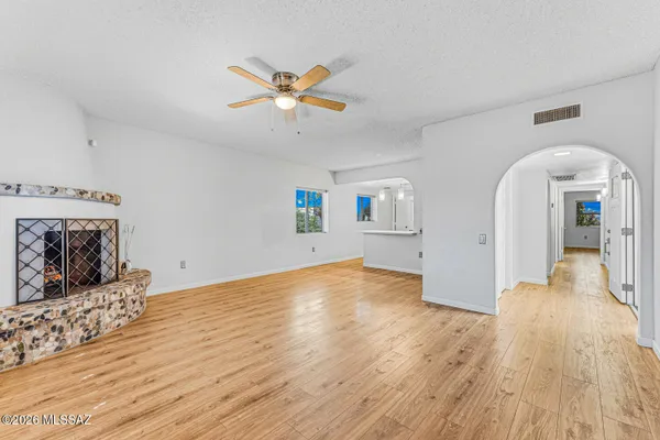 Property Slideshow image 2 of 51 | 346 e paseo azul, Green Valley, AZ, 85614