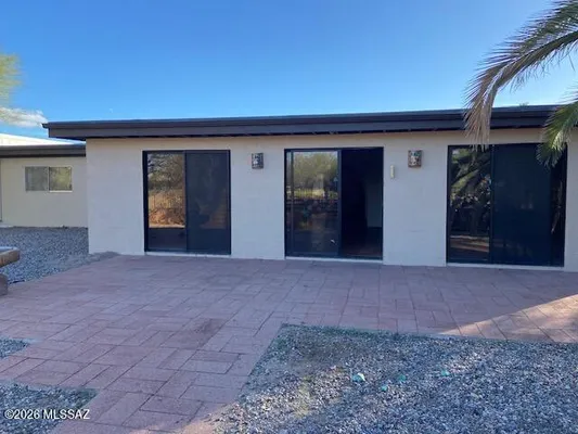 Property Slideshow image 3 of 13 | 137 e san vincent dr, Green Valley, AZ, 85614