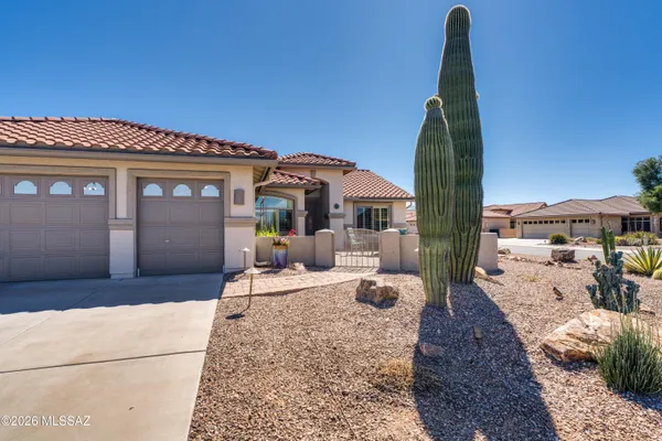 Property Slideshow image 3 of 50 | 976 n night heron dr, Green Valley, AZ, 85614