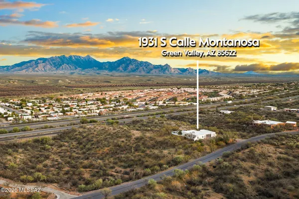 Property Slideshow image 3 of 51 | 1931 s calle montanosa, Green Valley, AZ, 85622