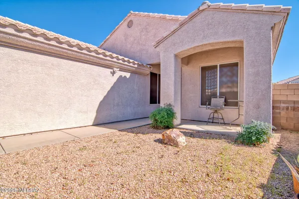 Property Slideshow image 3 of 28 | 333 w continental vista pl, Green Valley, AZ, 85614