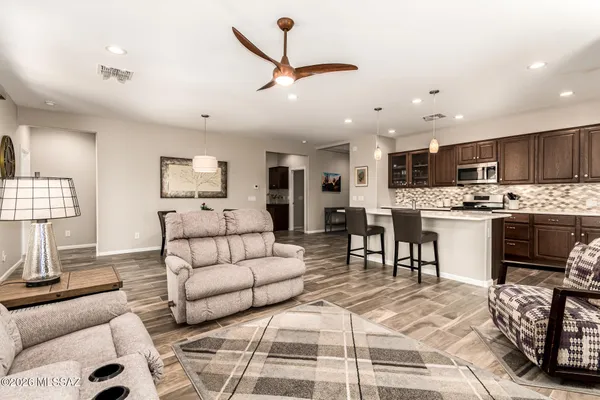 Property Slideshow image 3 of 28 | 1452 e basalt dr, Green Valley, AZ, 85614