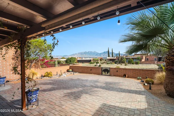 Property Slideshow image 2 of 26 | 1543 w placita travis, Green Valley, AZ, 85622