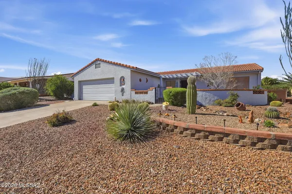 Property Slideshow image 2 of 30 | 266 w calle frambuesa, Green Valley, AZ, 85614
