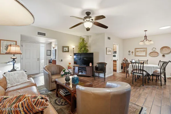 Property Slideshow image 3 of 30 | 1331 w calle serrano, Green Valley, AZ, 85622