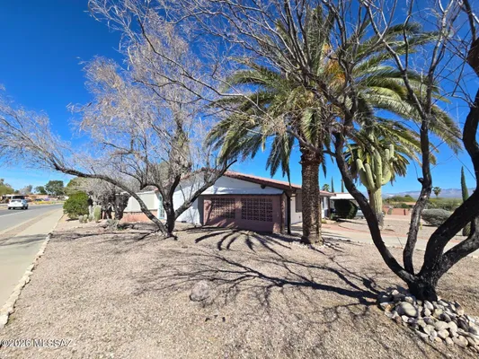 Property Slideshow image 2 of 18 | 440 s vis, Green Valley, AZ, 85614
