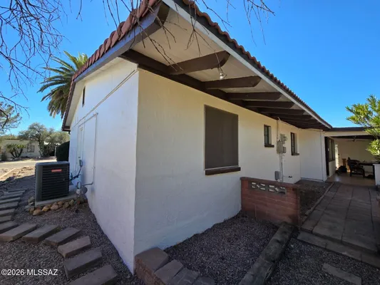 Property Slideshow image 3 of 18 | 440 s vis, Green Valley, AZ, 85614