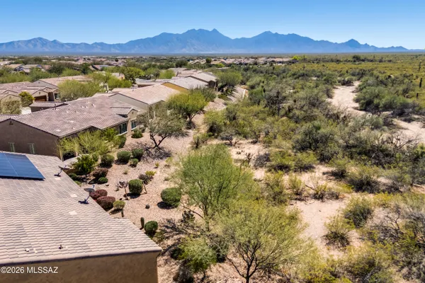 Property Slideshow image 2 of 50 | 871 n broken hills dr, Green Valley, AZ, 85614