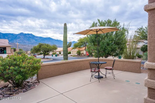 Property Slideshow image 2 of 28 | 37004 s ridge crest ct, Saddlebrooke, AZ, 85739