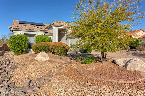 Property Slideshow image 2 of 26 | 1338 n mahogany gulch ln, Green Valley, AZ, 85614