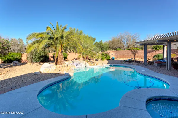 Property Slideshow image 3 of 26 | 1338 n mahogany gulch ln, Green Valley, AZ, 85614