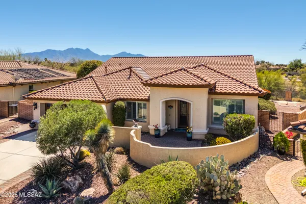 Property Slideshow image 2 of 50 | 1715 n coastland ct, Green Valley, AZ, 85614