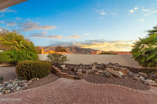 Property Slideshow image 3 of 42 | 64345 e round robin ln, Tucson, AZ, 85739