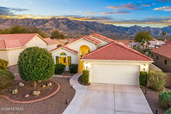 Property Slideshow image 2 of 50 | 64345 e round robin ln, Tucson, AZ, 85739