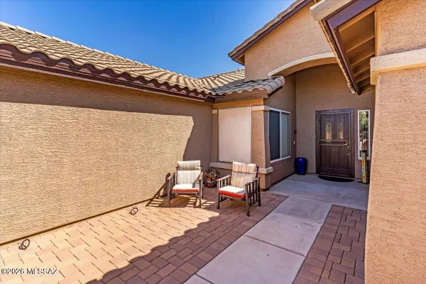Property Slideshow image 3 of 47 | 1528 n bank swallow rd, Green Valley, AZ, 85614