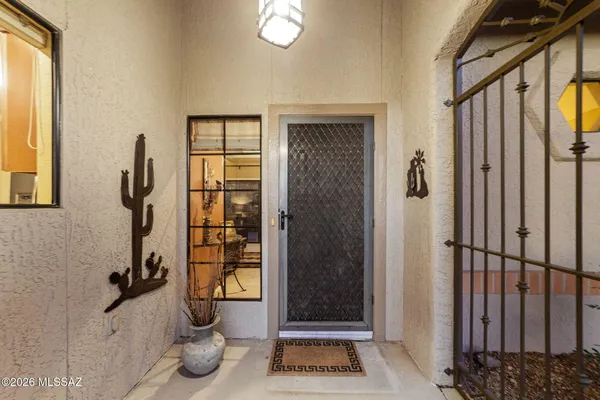 Property Slideshow image 3 of 38 | 14422 n spanish garden ln, Oro Valley, AZ, 85755