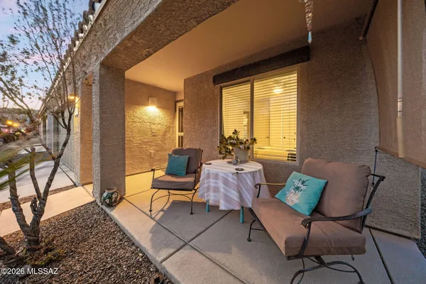 Property Slideshow image 2 of 39 | 1340 w vuelta las campanas, Sahuarita, AZ, 85629